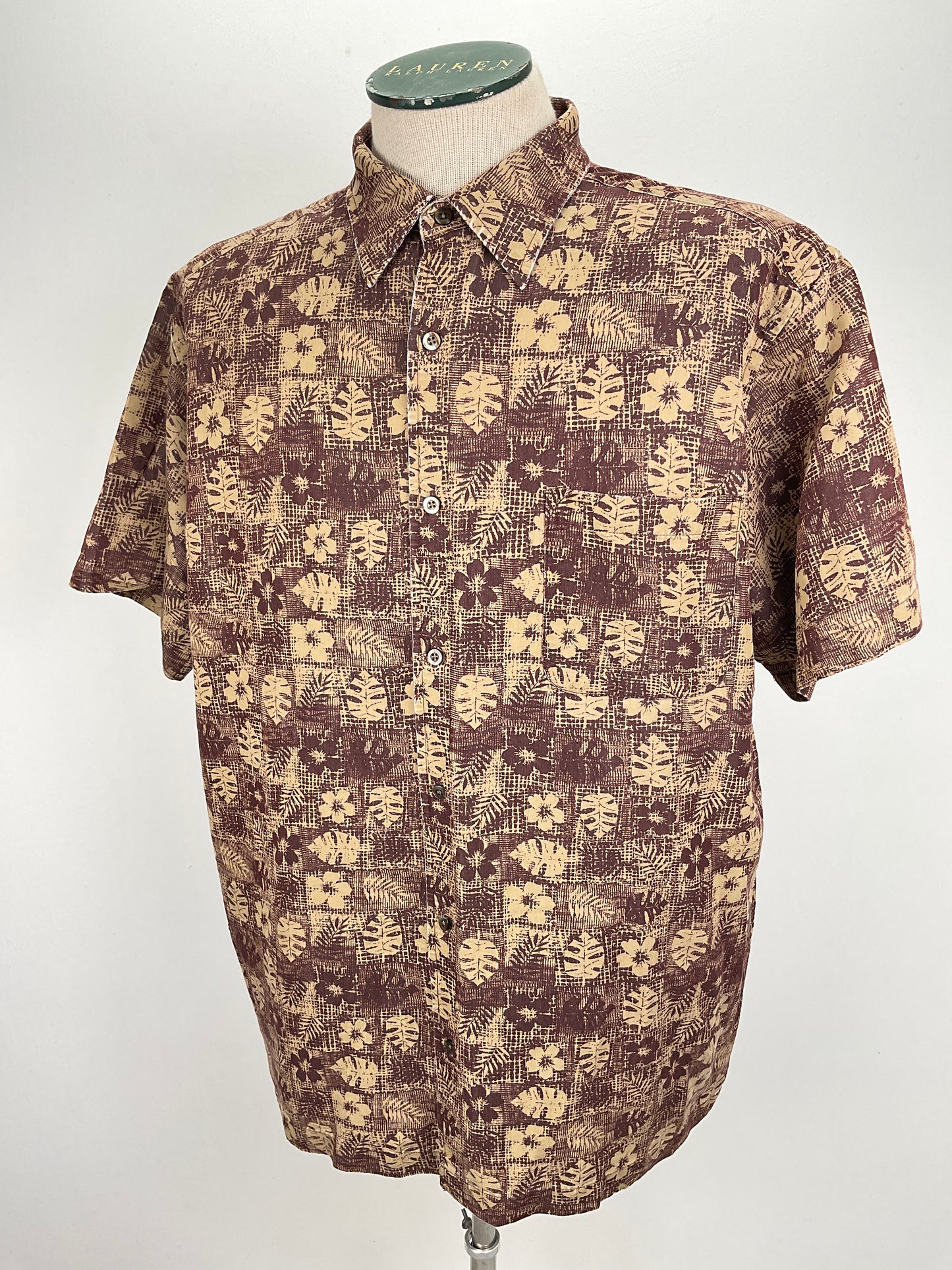 Camisa Marron Floral Dockers