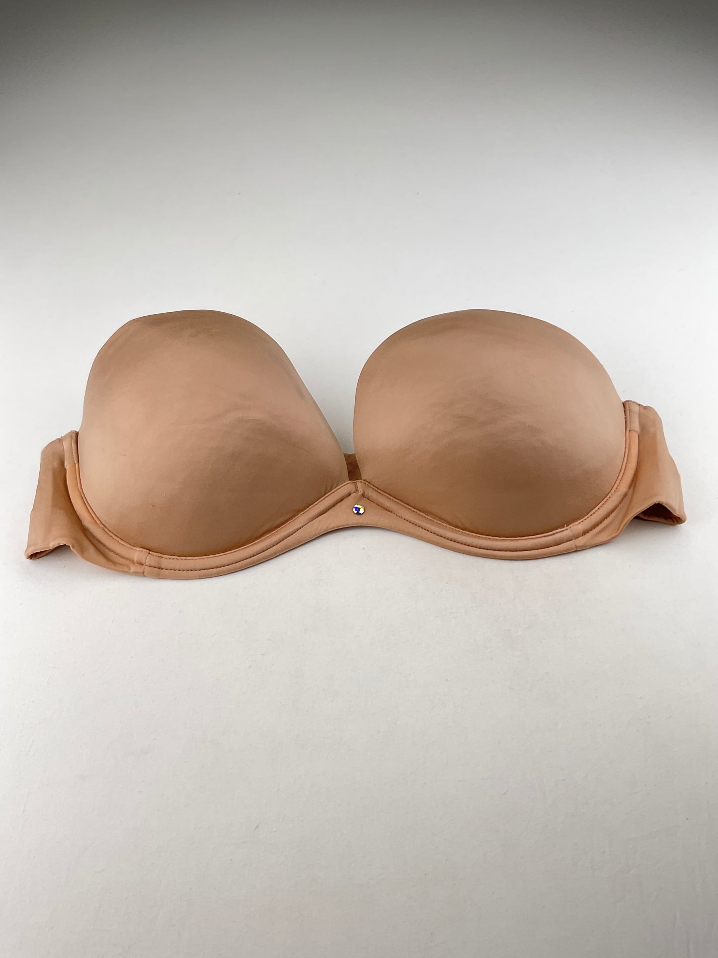 Brasier Crema Victoria’s Secret