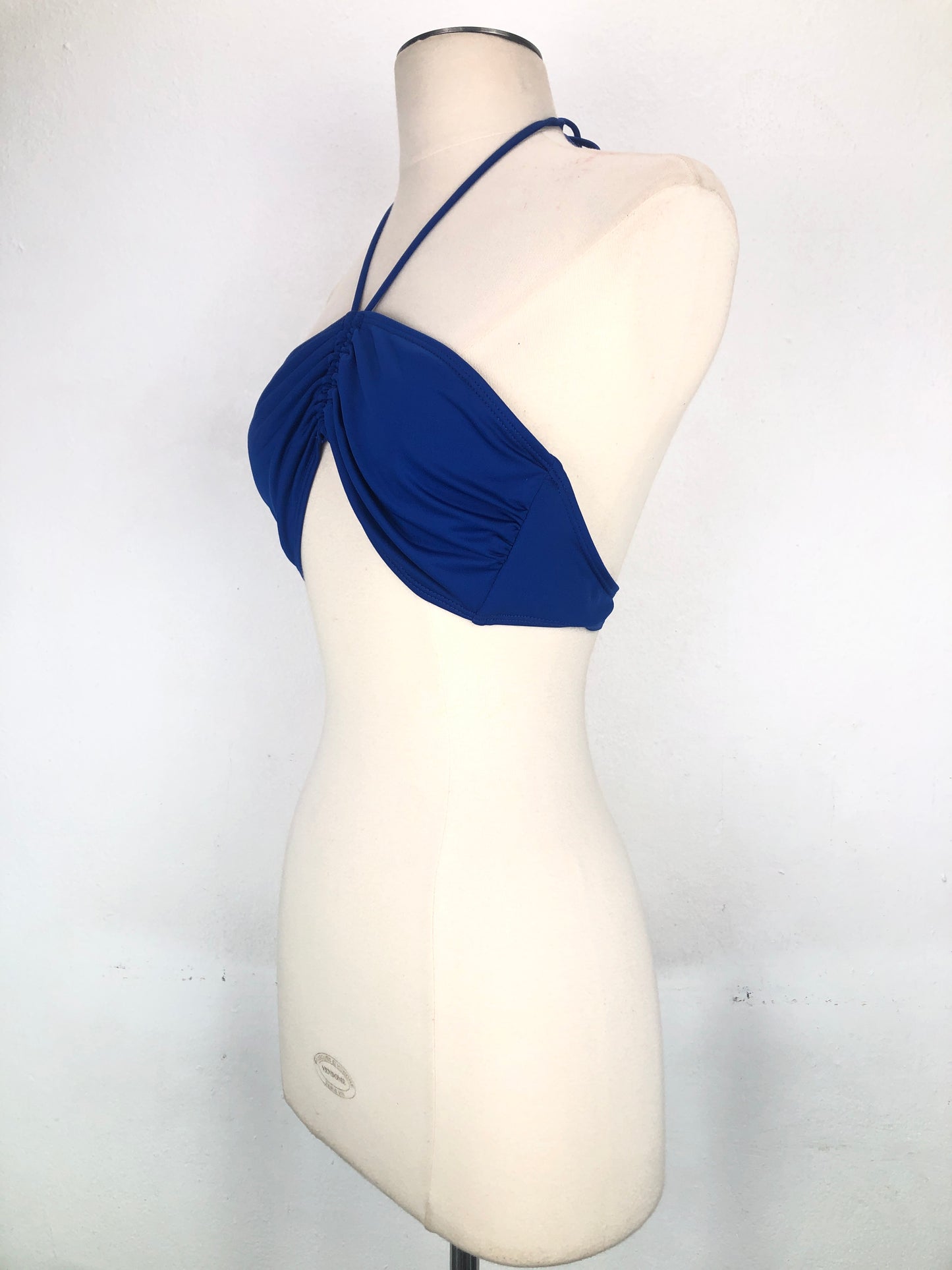 Top Azul Primark Cares