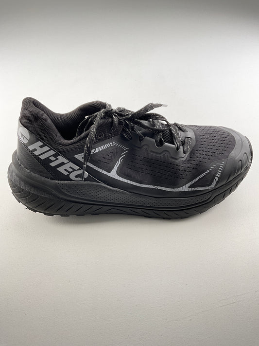 Tenis Negro Deportivo Hi Tec