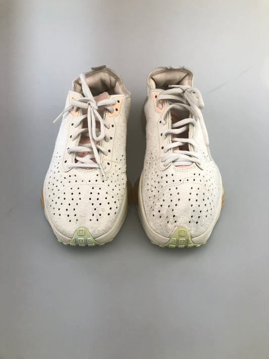 Tenis Crema Deportivo Nike