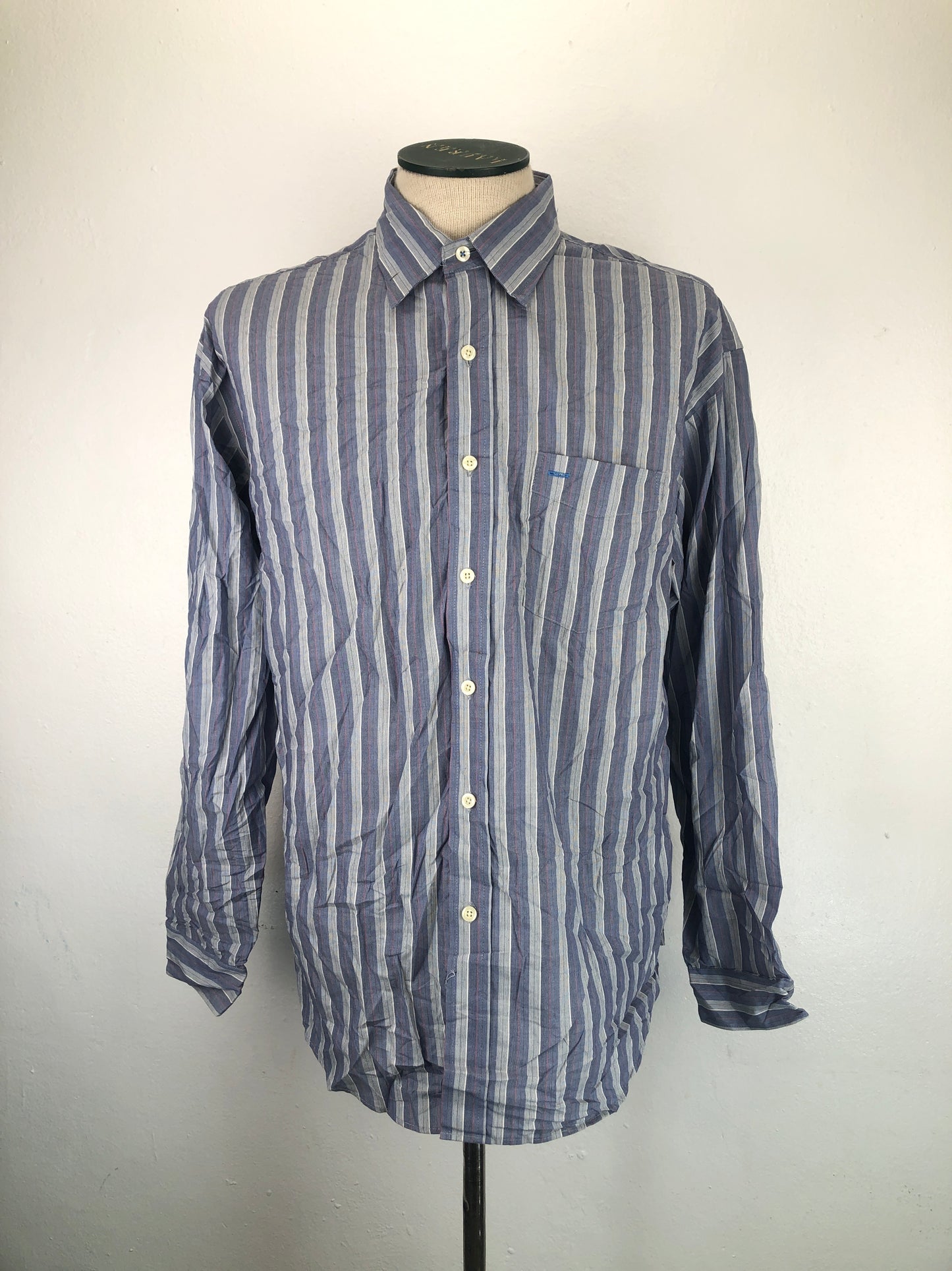 Camisa Gris Van Heusen