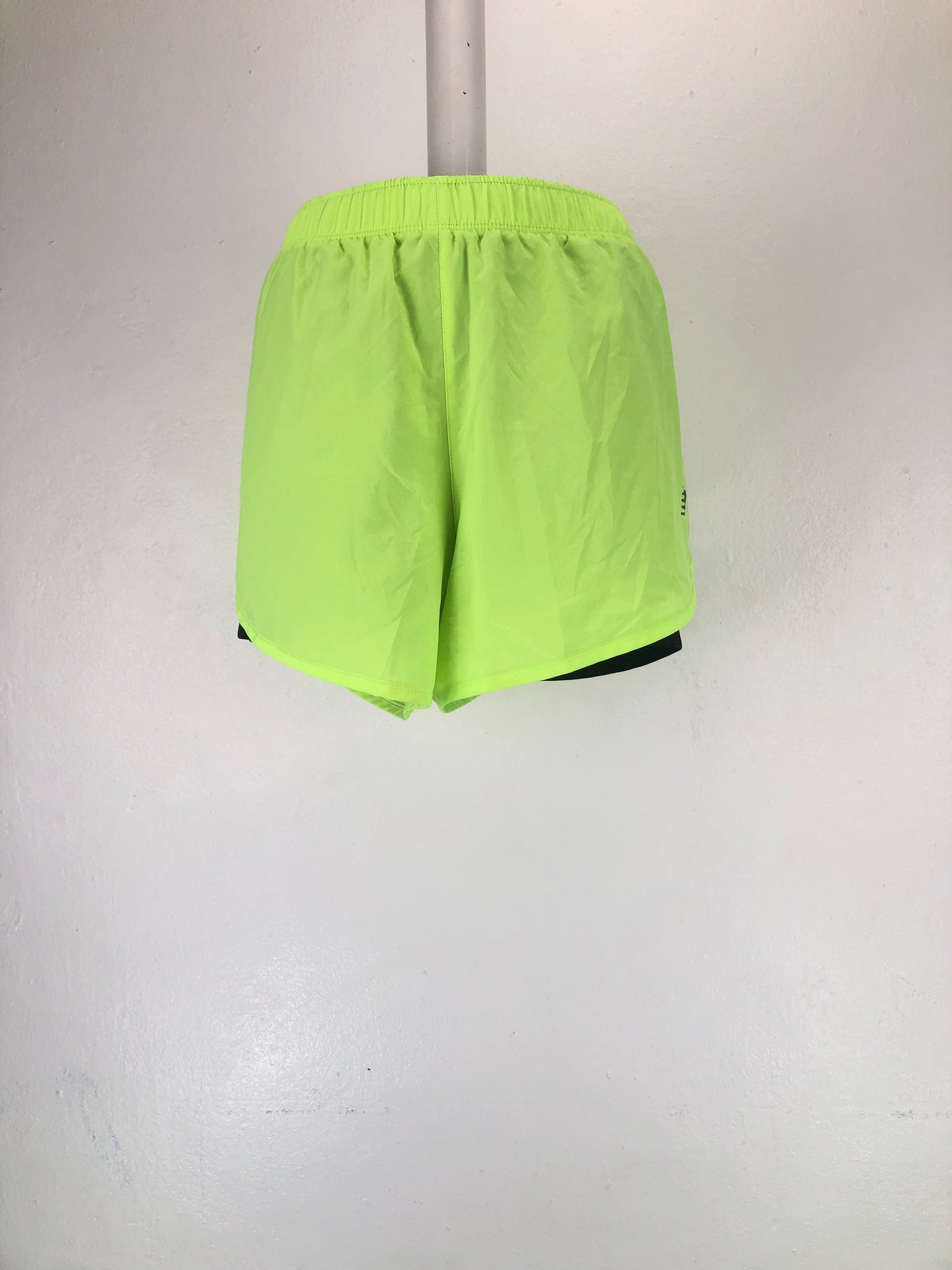 Short Verde Limon Variangis