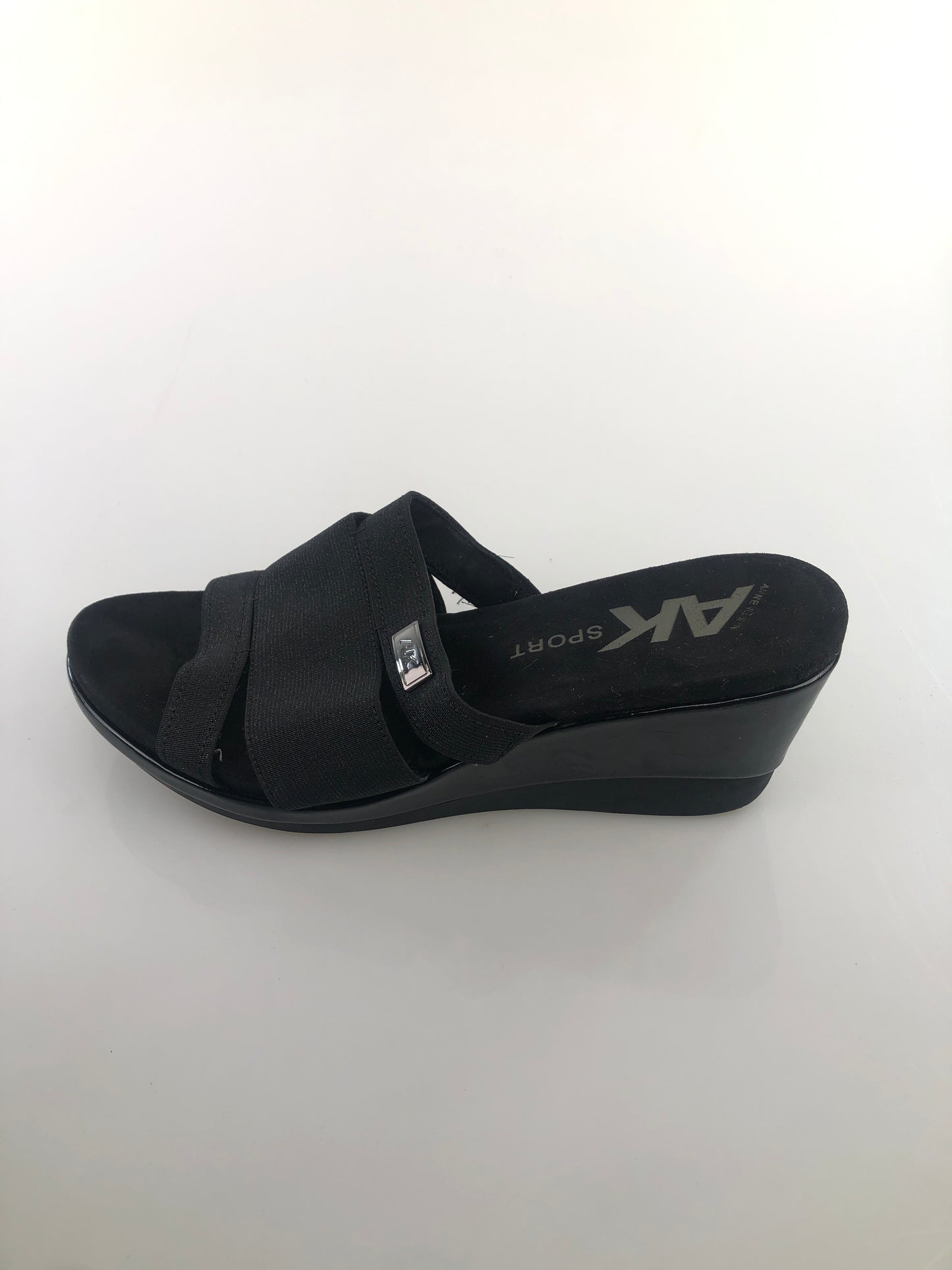 Zapatilla Negro de Plataforma Anne Klein