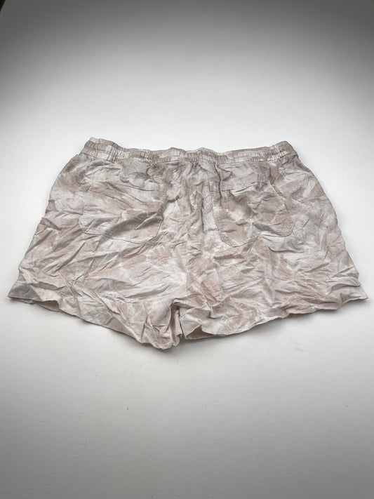 Short Crema Old Navy