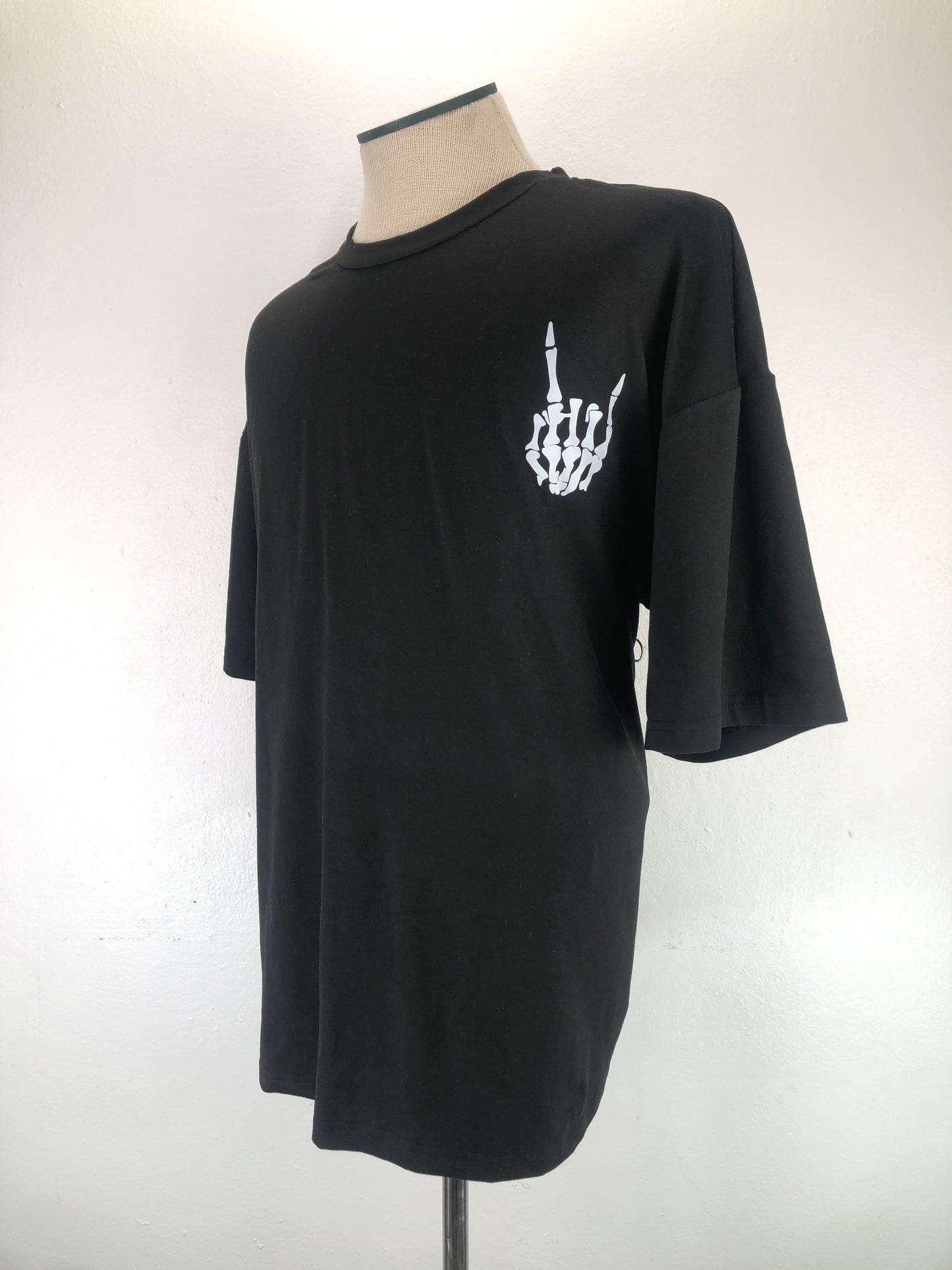 Camiseta Negro Shein