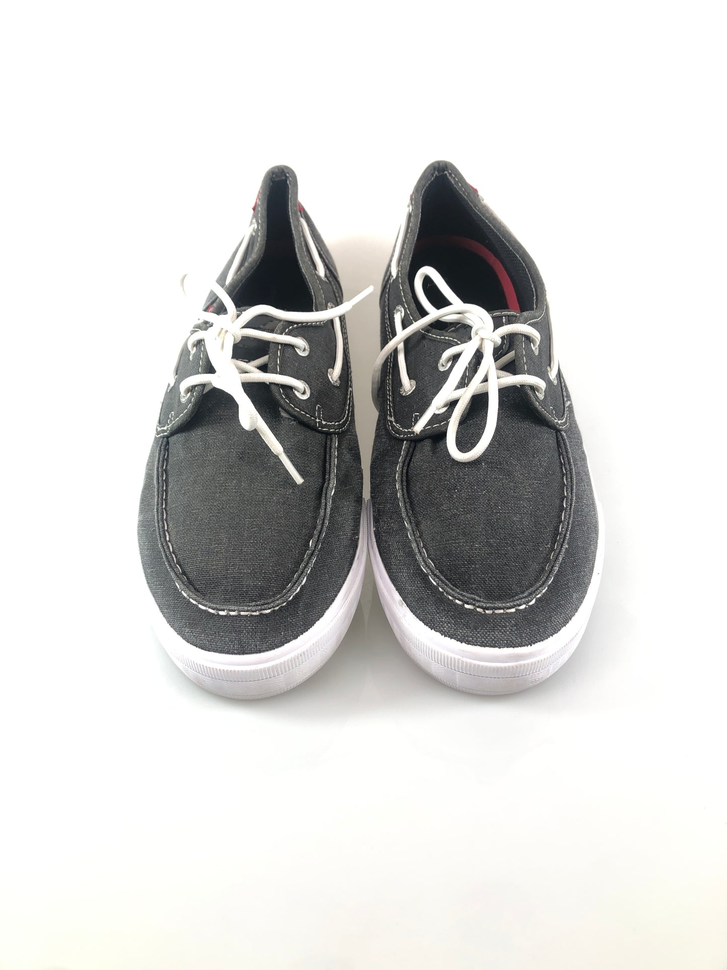 Tenis Negro Levis