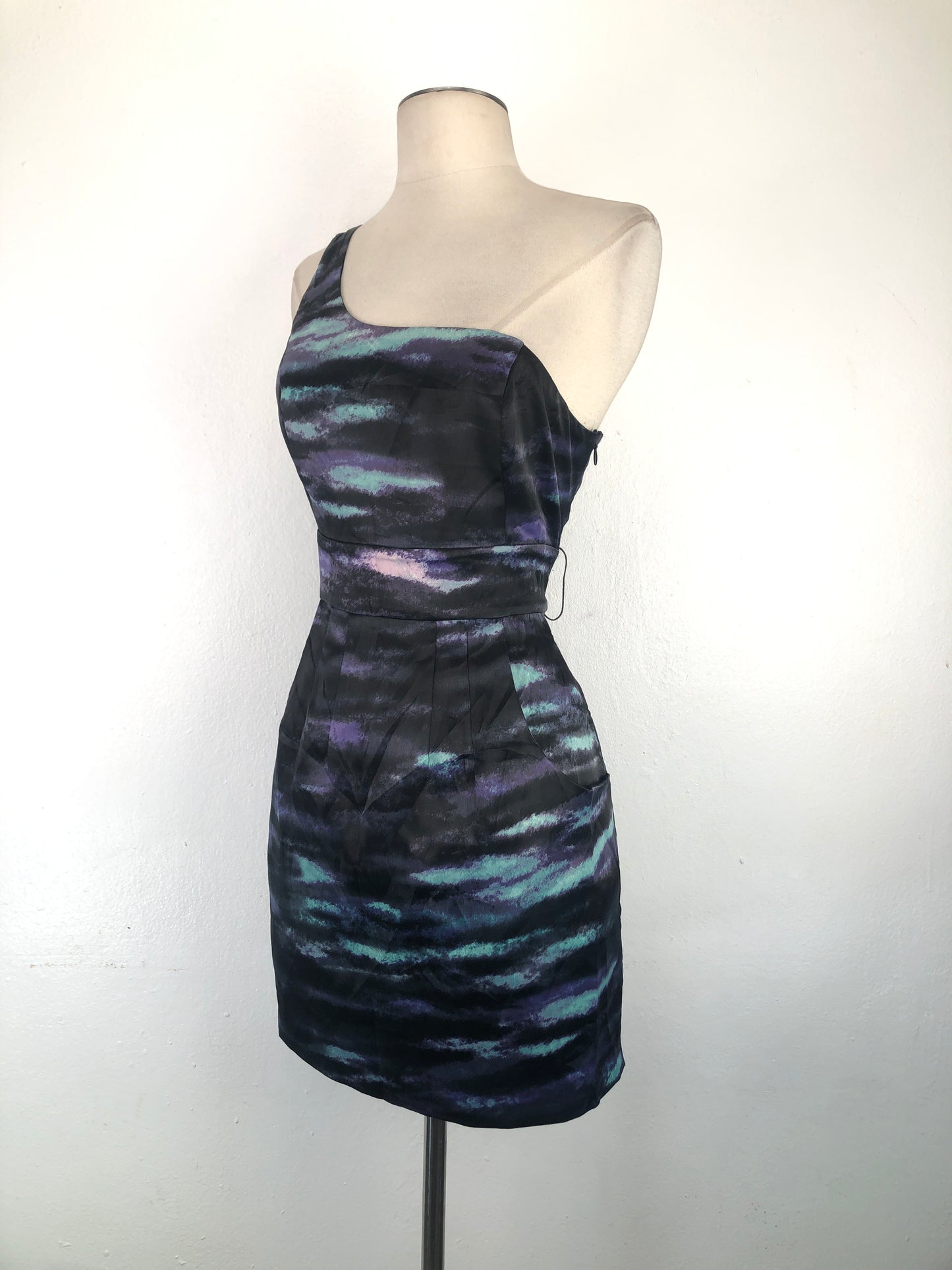 Vestido Multicolor Guess