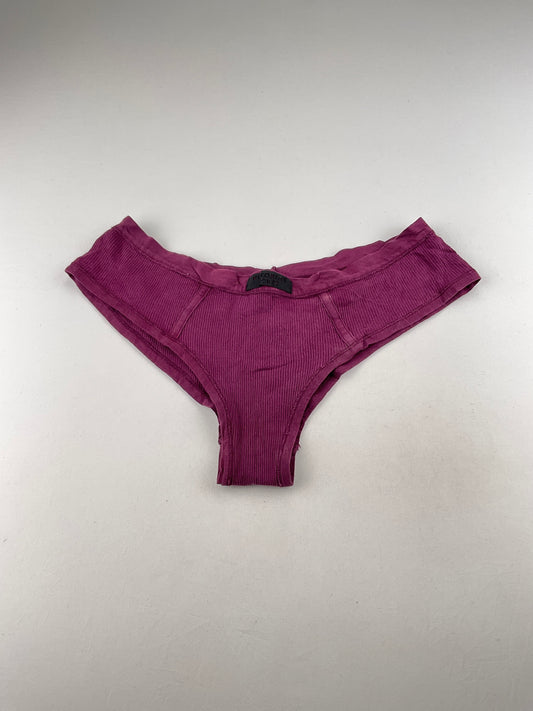 Panti Rojo vino Victoria’s Secret