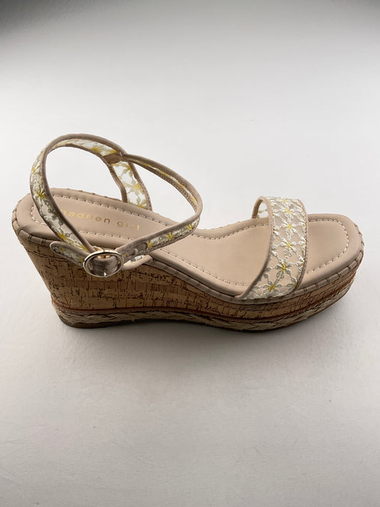 Zapatilla Crema Plataforma Madden Girl