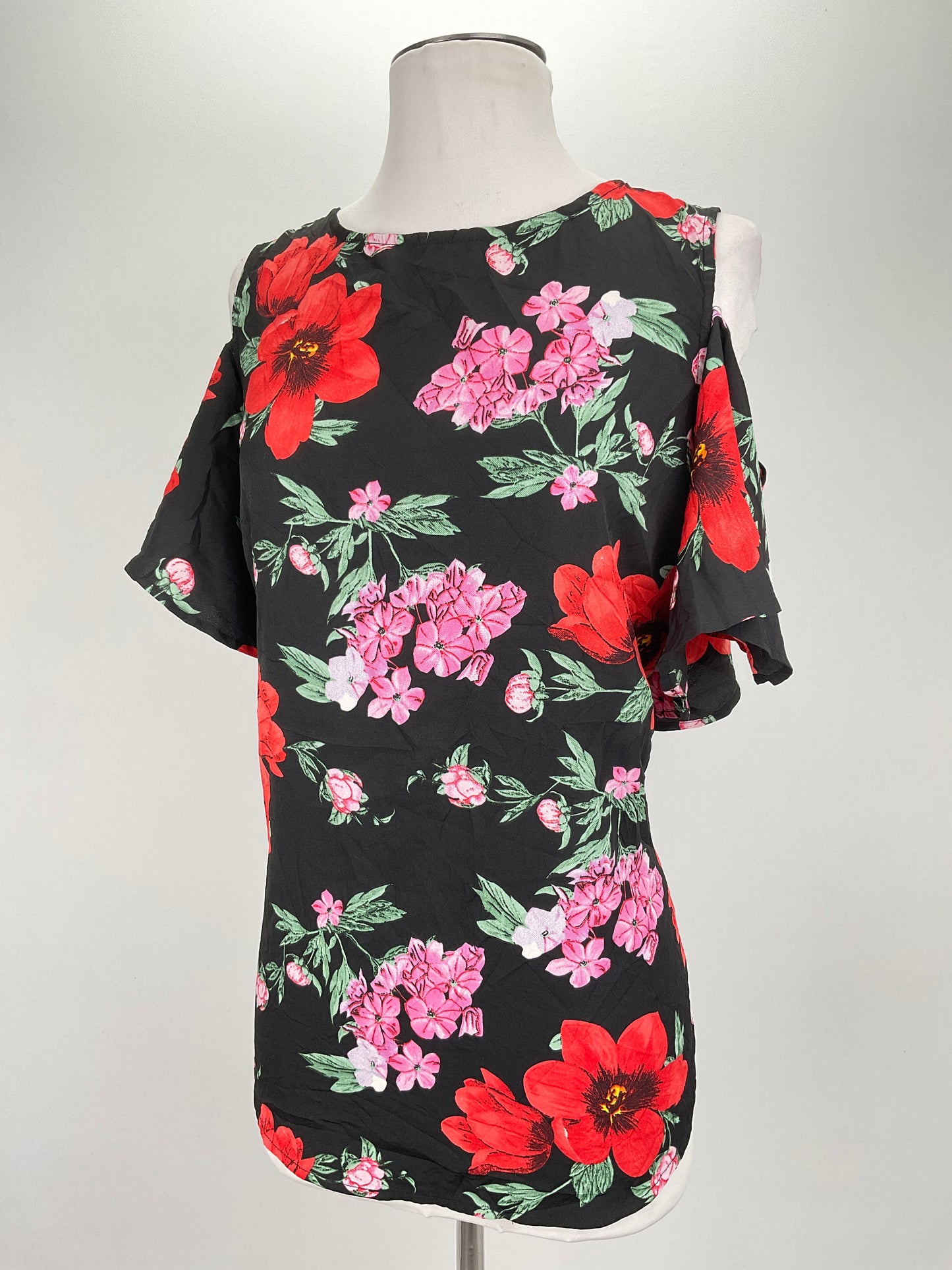 Blusa Negro Floral Time to Bloom