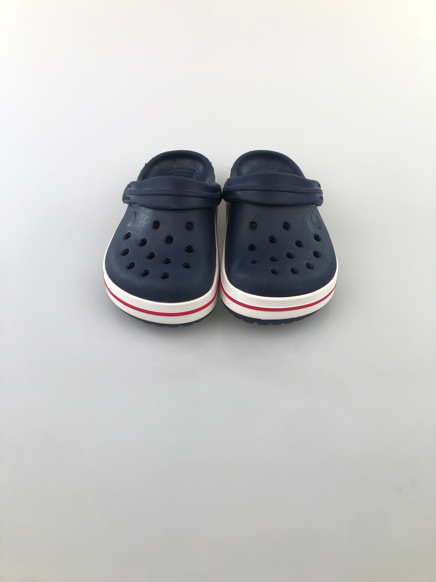 Sandalia Azul Oscuro Crocs