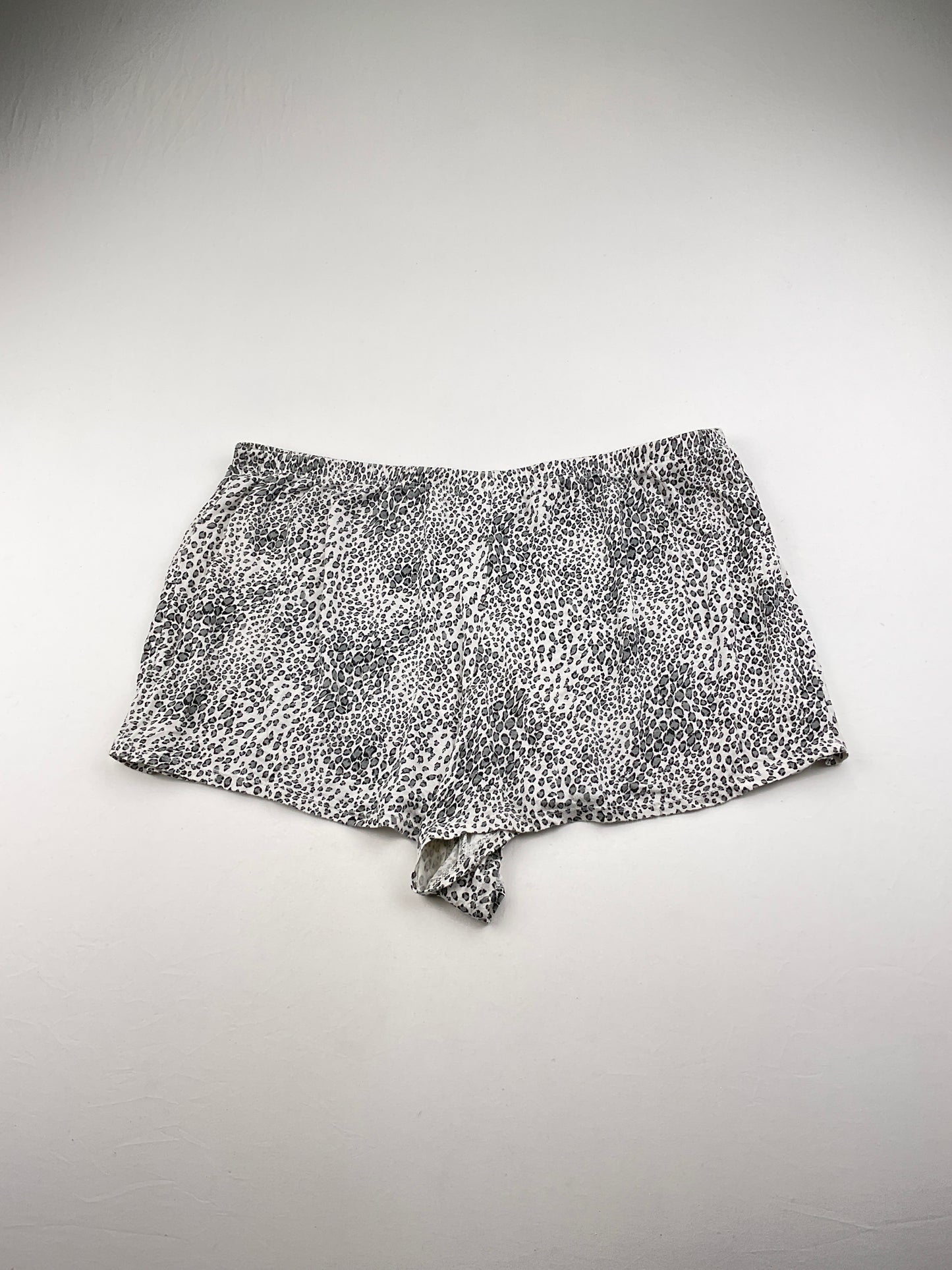 Short Verde Floral Cherokee