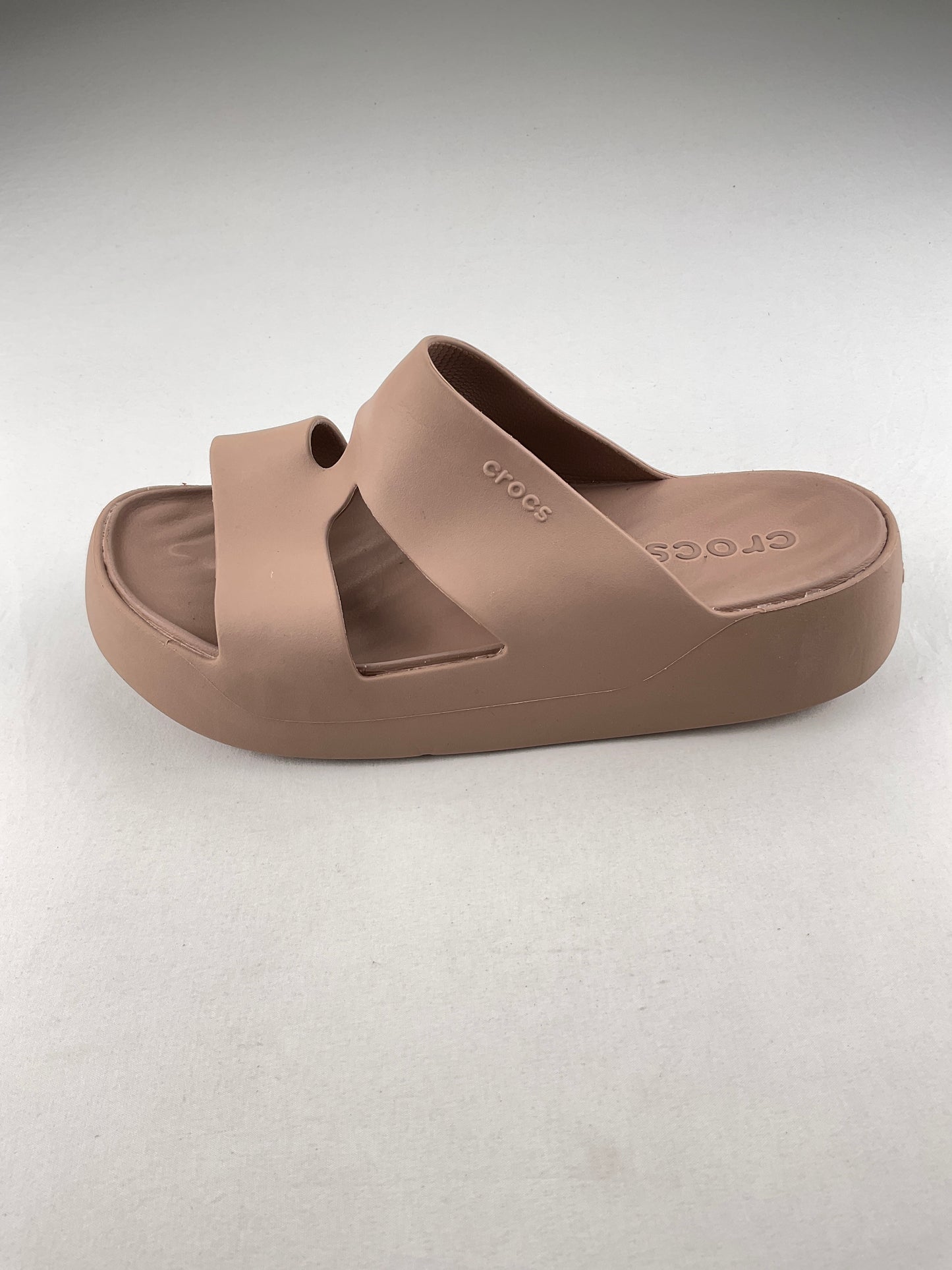 Zapatilla Crema Plataforma Crocs