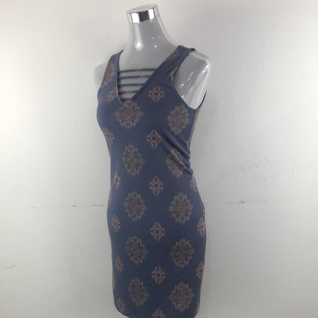 Vestido Azul de Flores Pink Republic