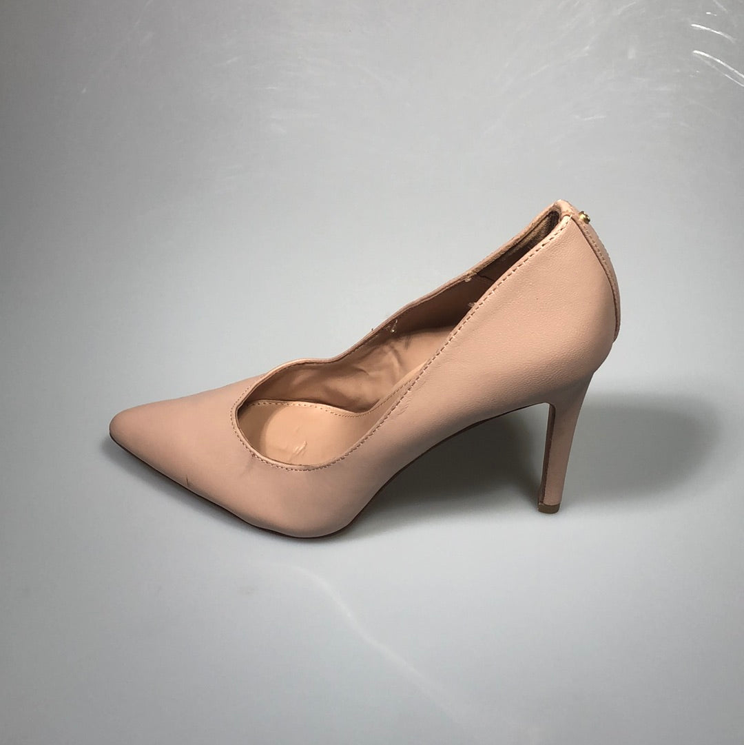 Zapato Nude BCBG Eneration