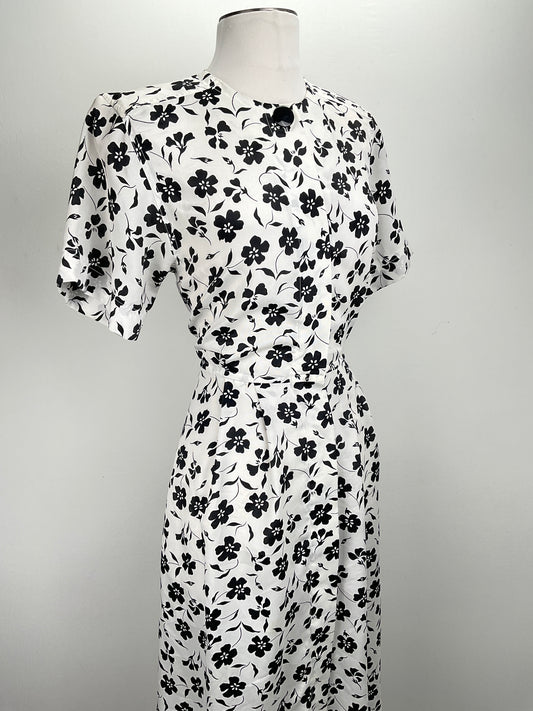 Vestido Blanco Floral Leslie Fay
