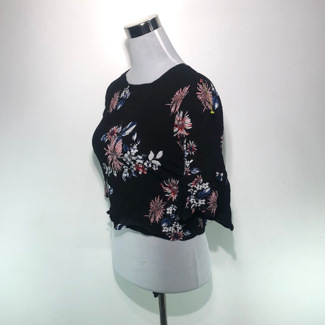 Blusa Negro de Flores H.I.P