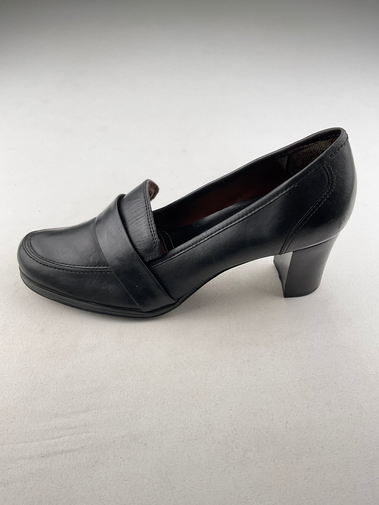 Zapatos Negro de Tacón Naturalizer