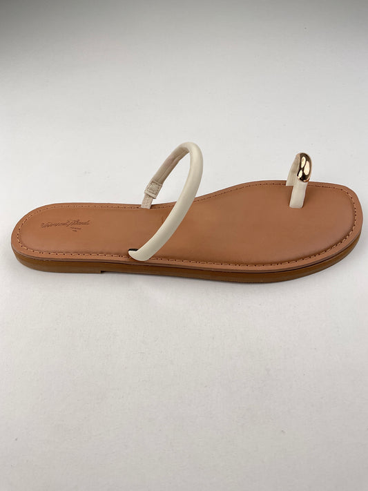 Sandalia Blanco Universal Thread
