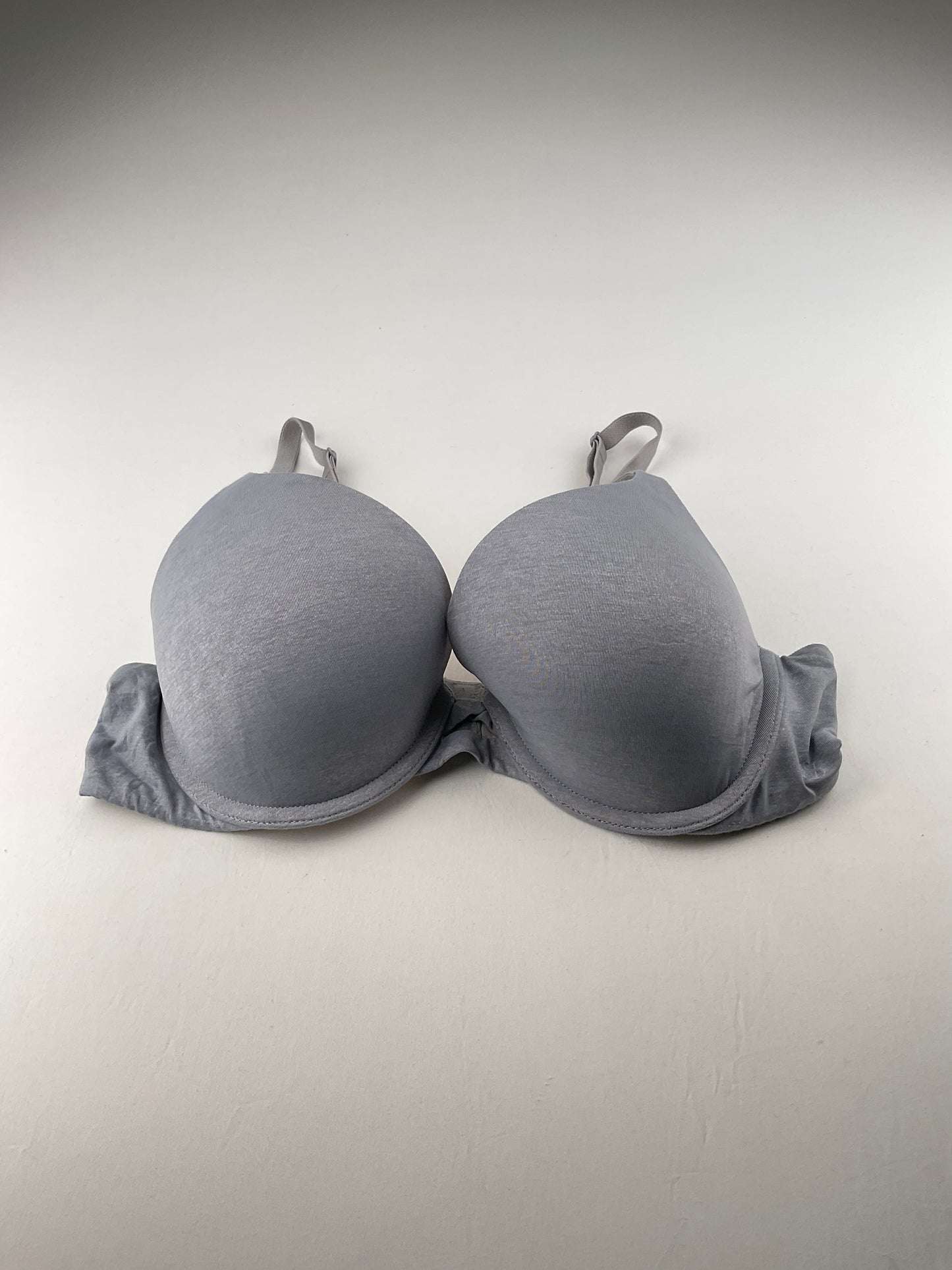 Brasier Gris Victoria’s Secret