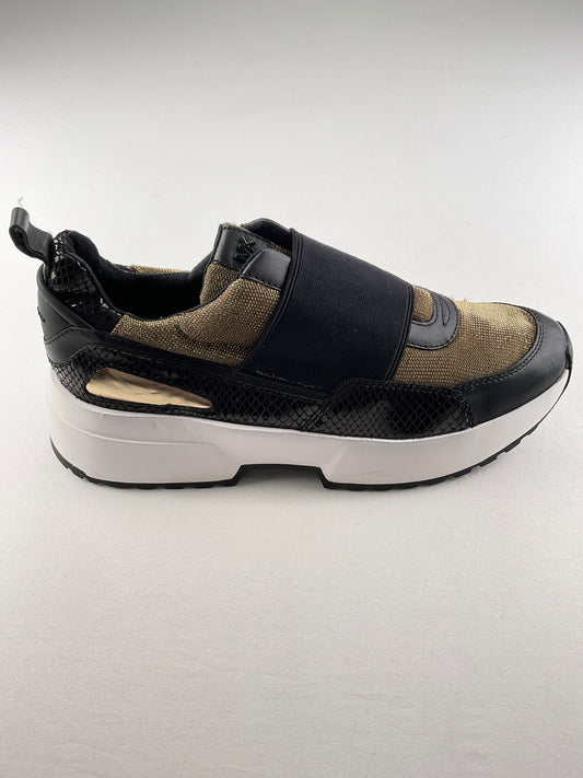 Tenis Negro Michael Korks