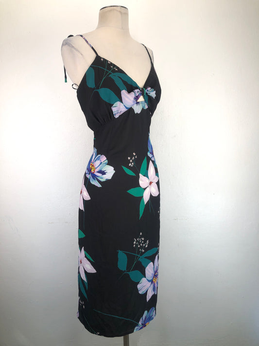 Vestido Negro Floral Chelsea