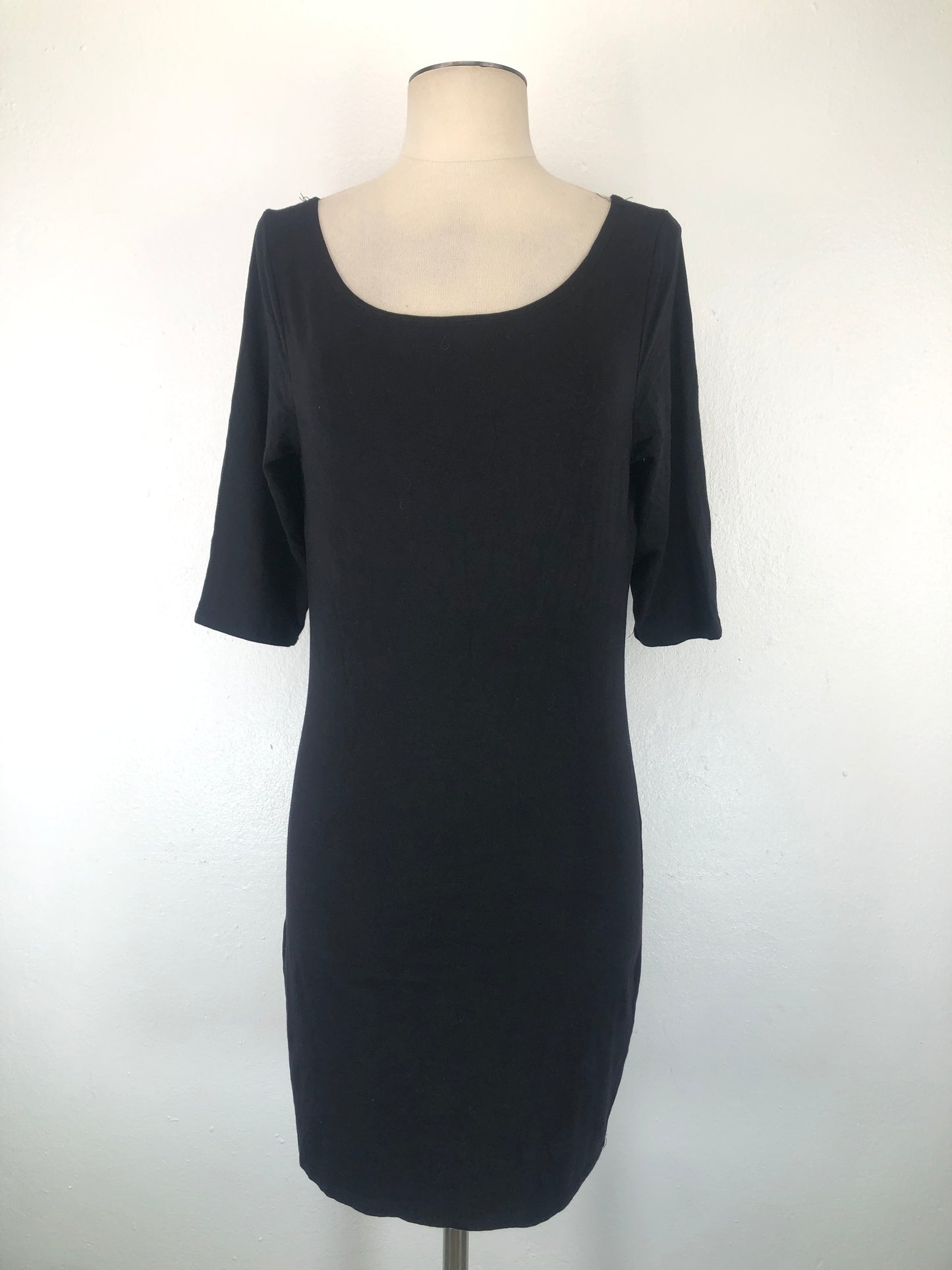 Vestido Negro FASHION NOVA