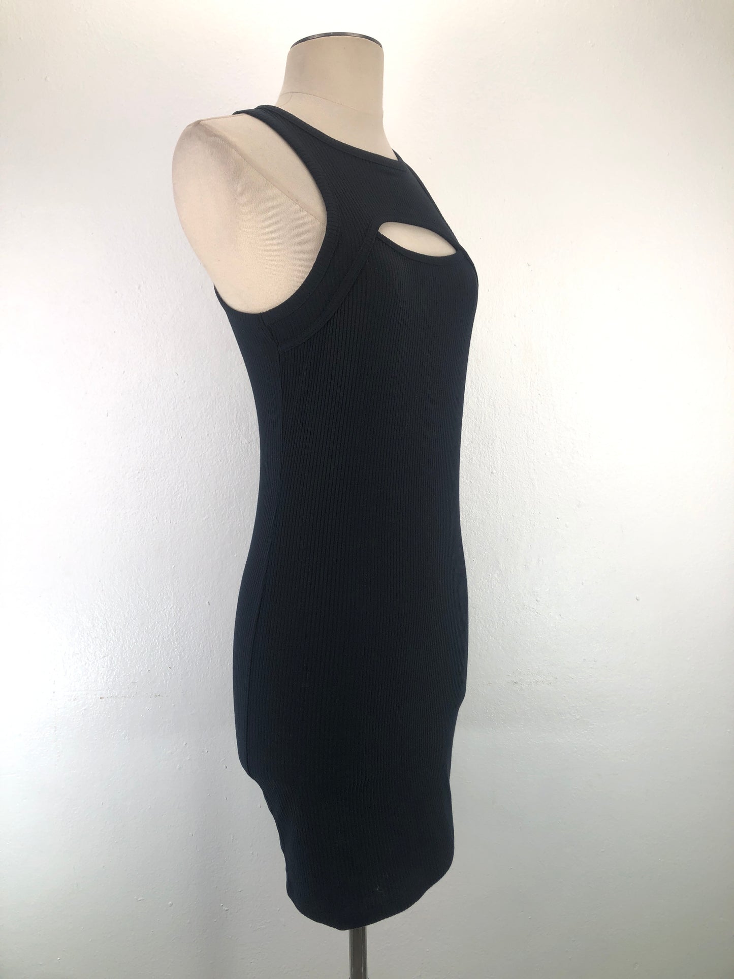 Vestido Negro Poof Apparel
