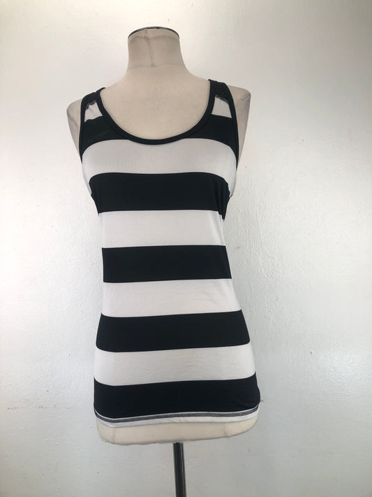 Blusa Negro de Rayas Champion