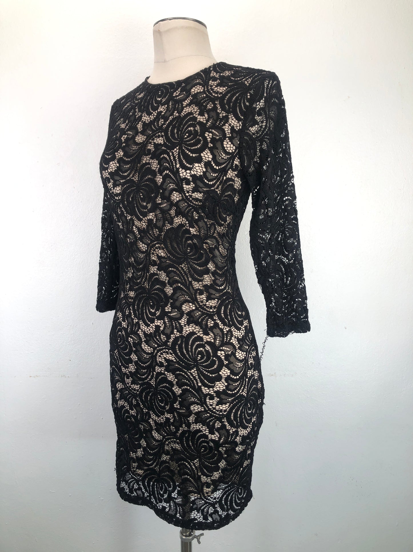 Vestido Negro Floral Forever 21