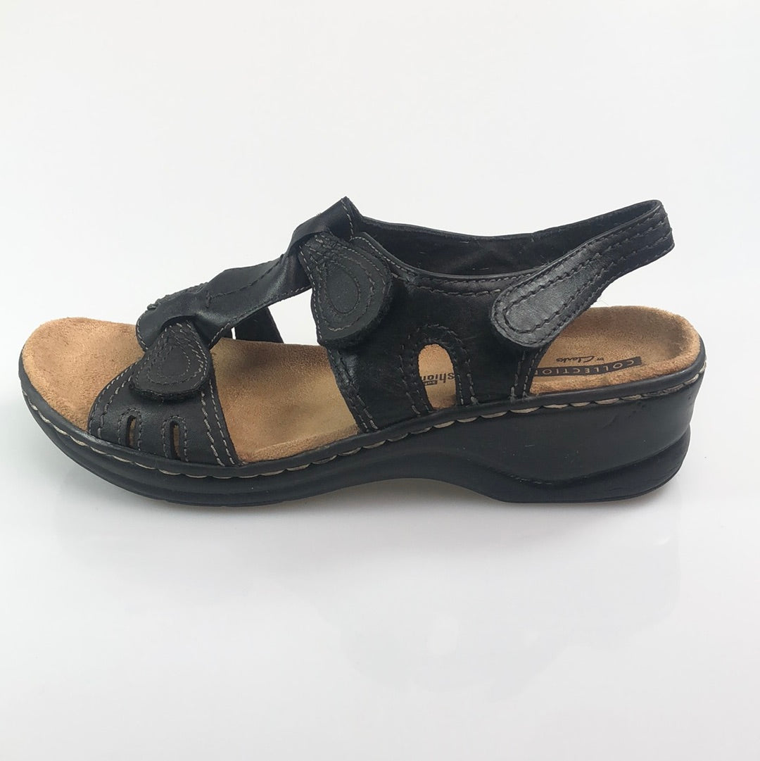 Sandalia Negro Collection