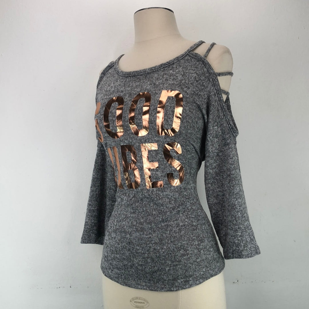 Blusa Gris Free Kisses