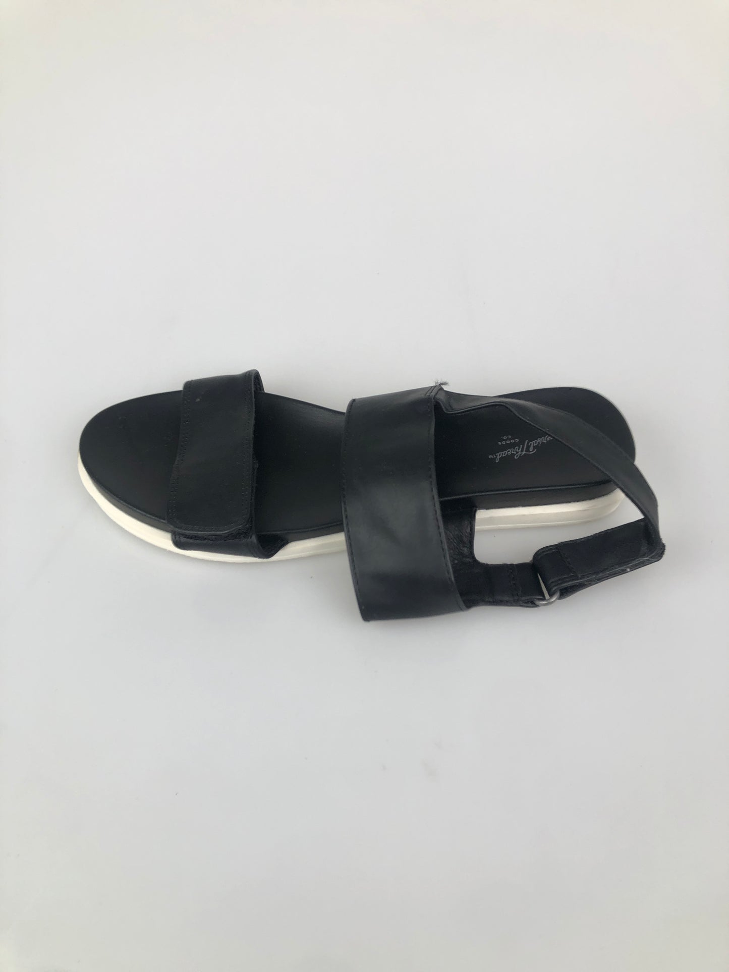 Sandalia Negro Universal Thread