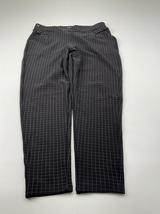 Pantalon Negro Cuadro Maze