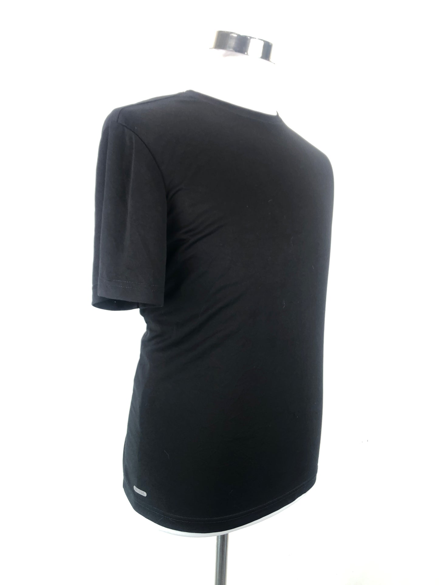 Camiseta Negro Regular Fit