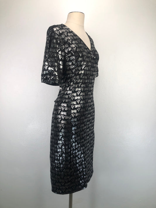 Vestido Negro de Flores Attention