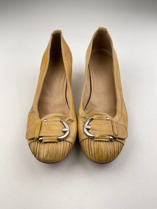 Zapatos Crema Plataforma Variangis
