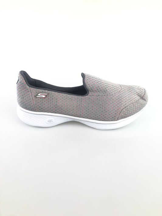 Apargata Verde Con Brillo Skechers Goga Max