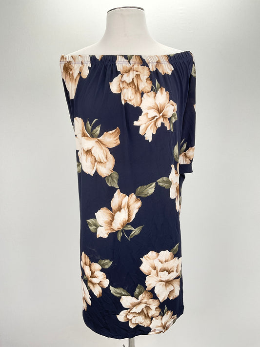 Vestido Azul marino Floral Chicsoul. Com