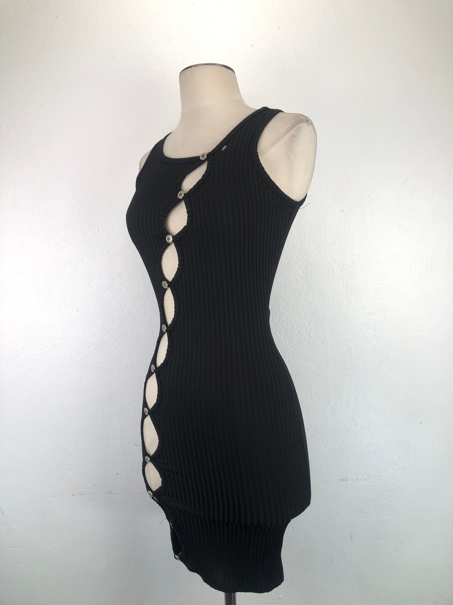 Vestido negro Fashion Nova