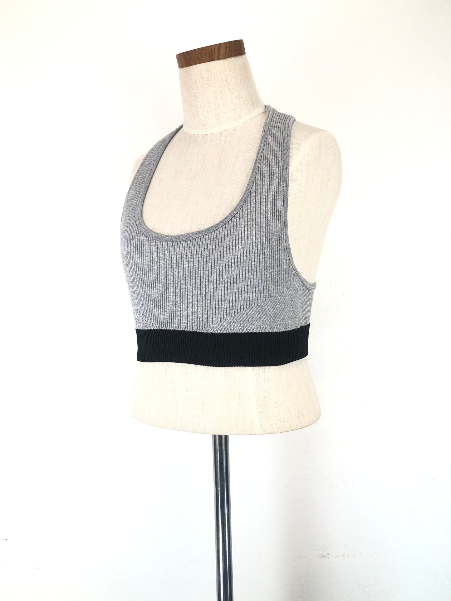 Blusita Gris Deportivo Forever21