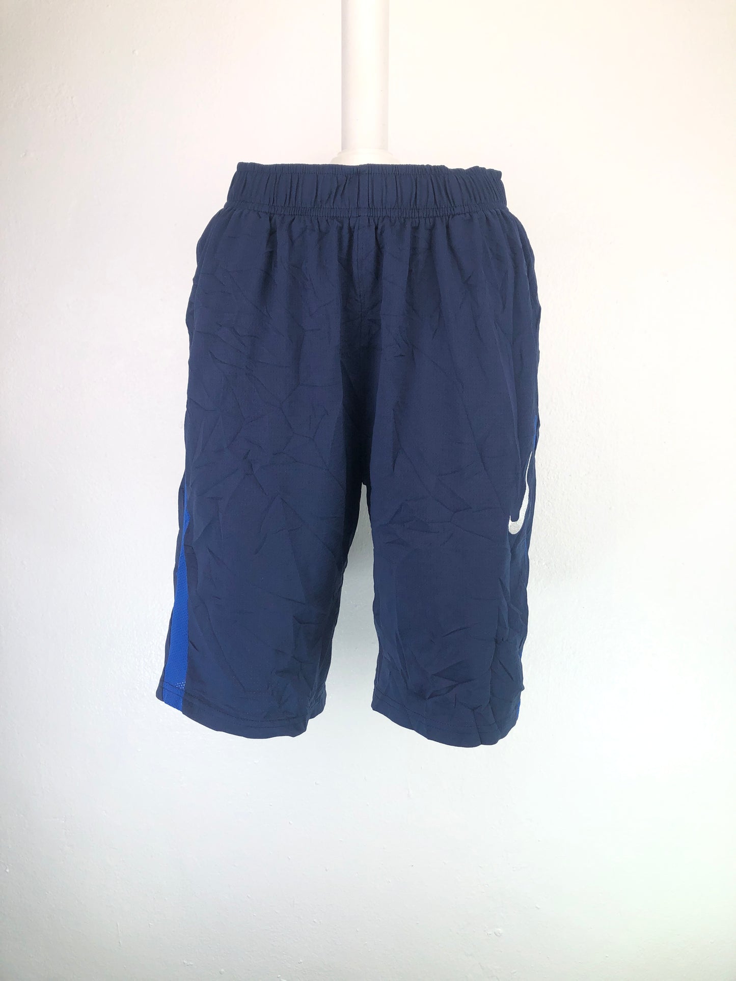 Short Azul oscuro Nike