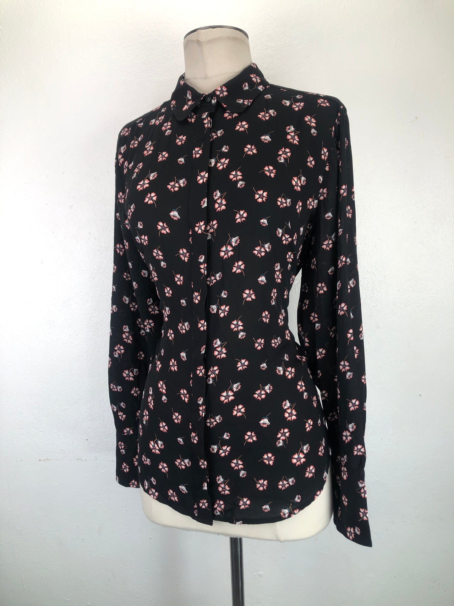Camisa Negro Floral Loft