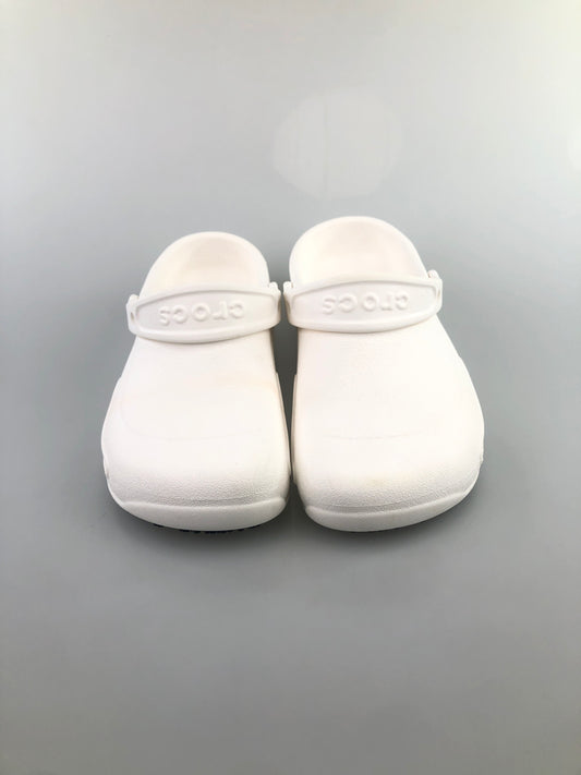 Sandalia Blanca TIPO Pantufla Crocs