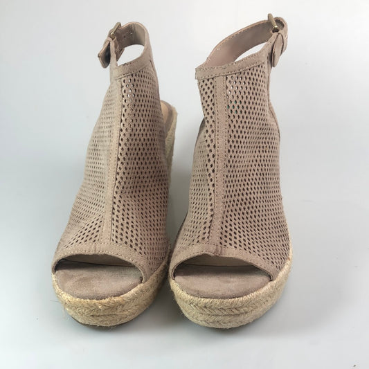 Zapatilla Crema Unisa