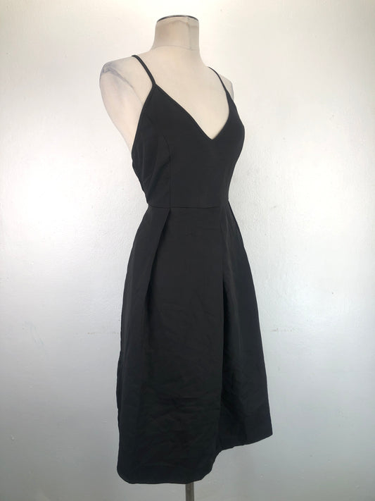 Vestido Negro Elia Cher