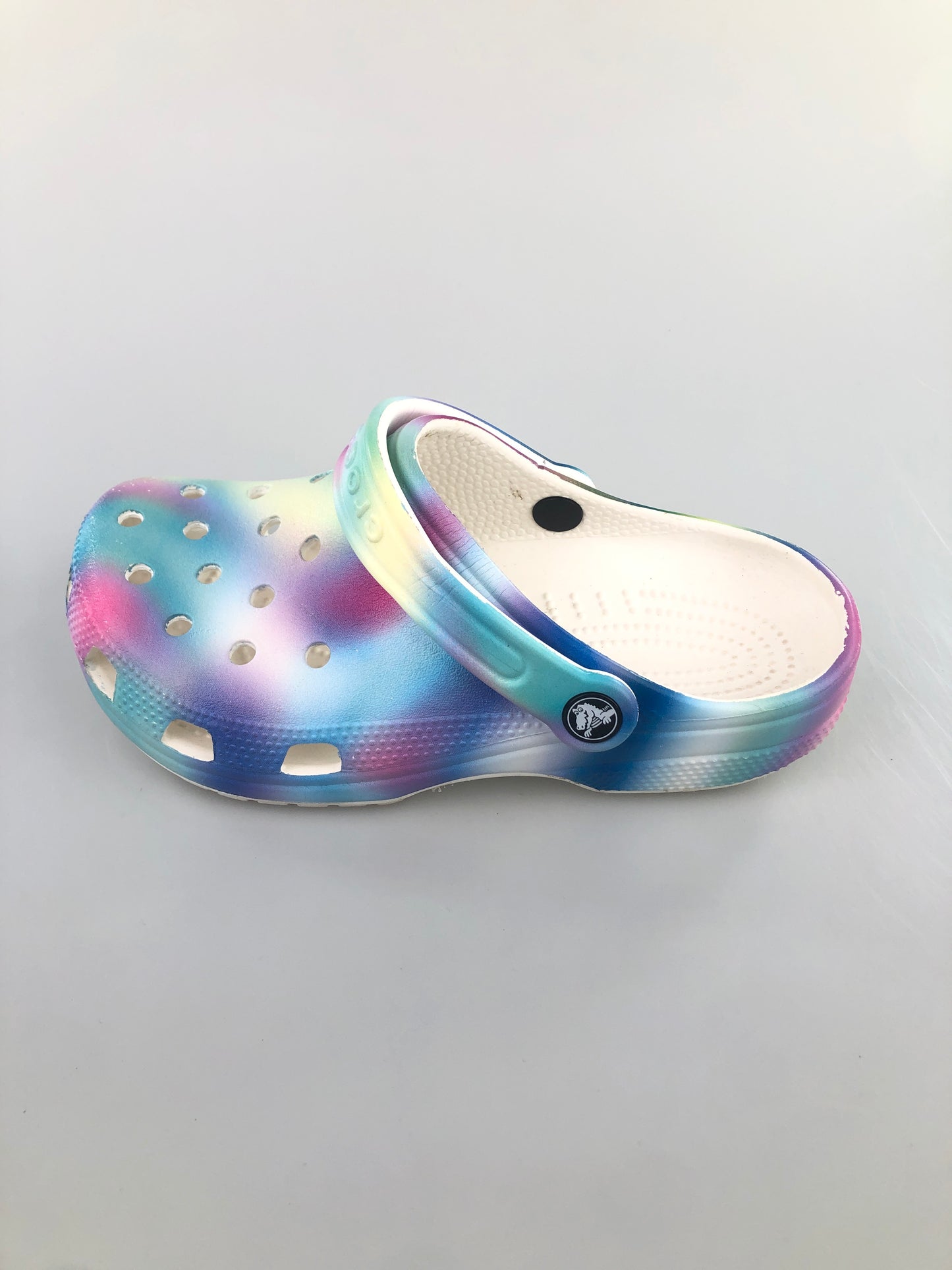 Sandalia Multicolor Crocs