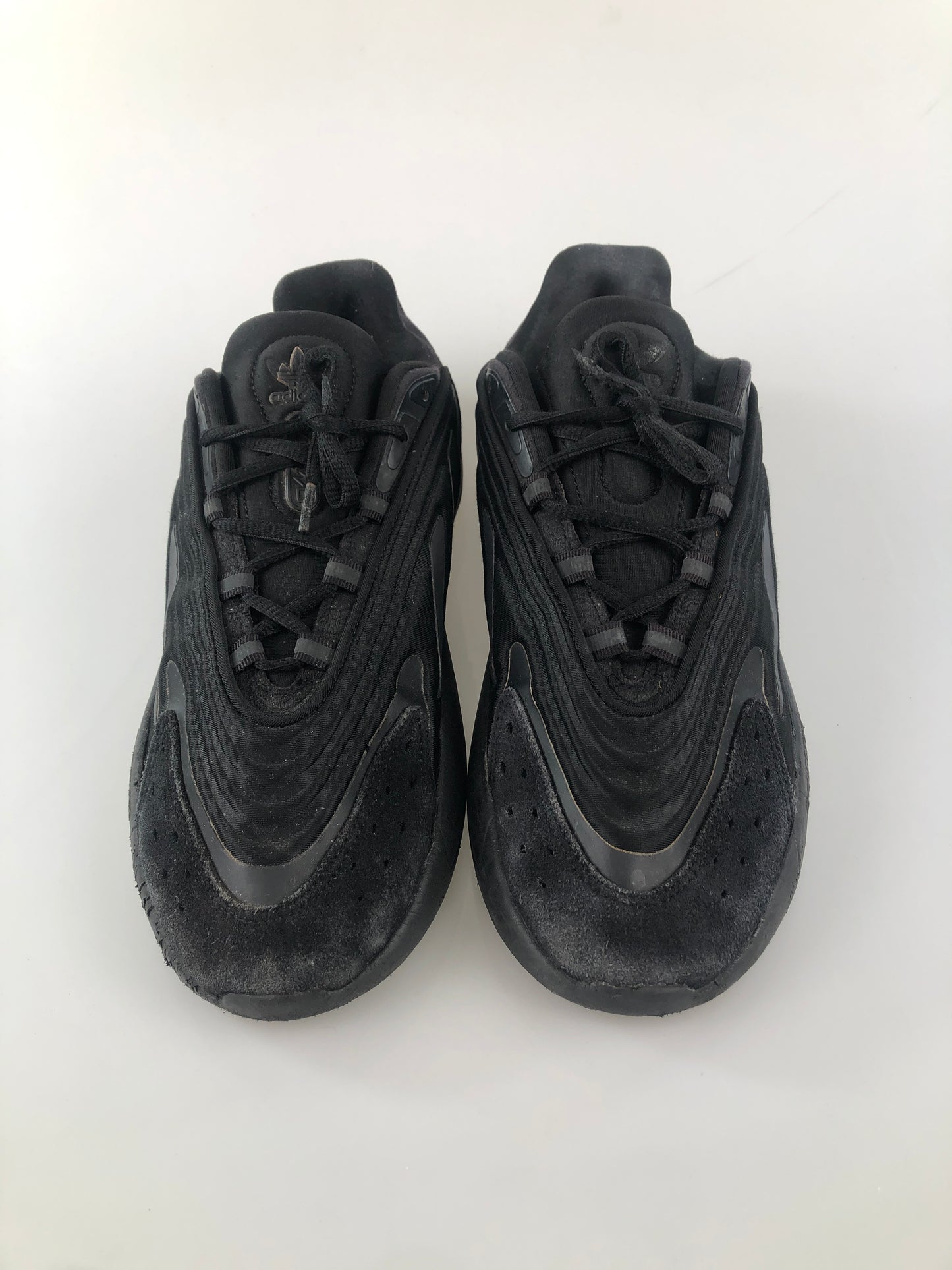 Tenis Negro Deportivo Adiprene