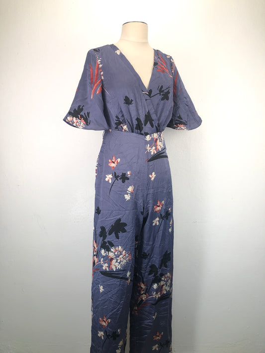 Enterizo Morado De Flores Avec Les Filles